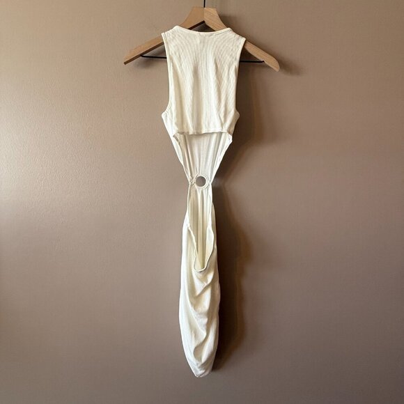 Women's 6 Princess Polly White Cutout O Ring Ribbed Ruched Dress - Picture 5 of 10